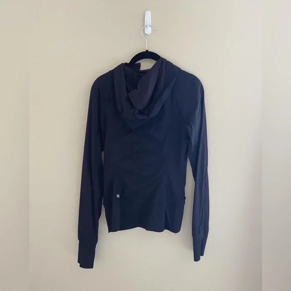 Lululemon In Flux Jacket - Picture 7 of 9